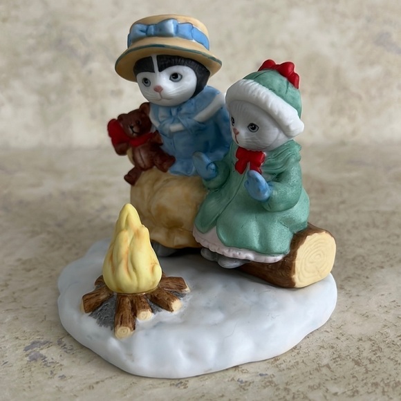 Kitty Cucumber Christmas Campfire Ellie and Muffin Schmid 1992 - Picture 2 of 6